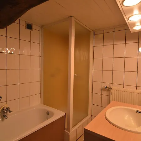 Spacious In With Garden Casa vacanze Teuven